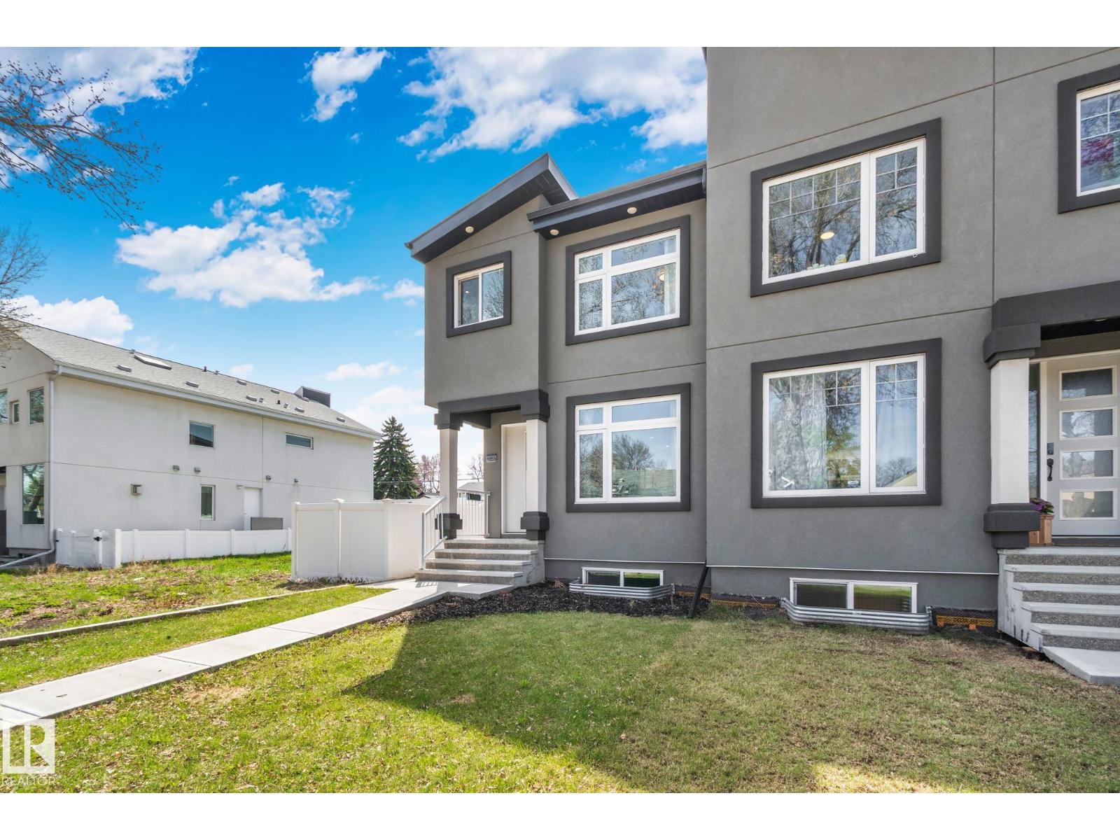 9855 79 AV NW - 50