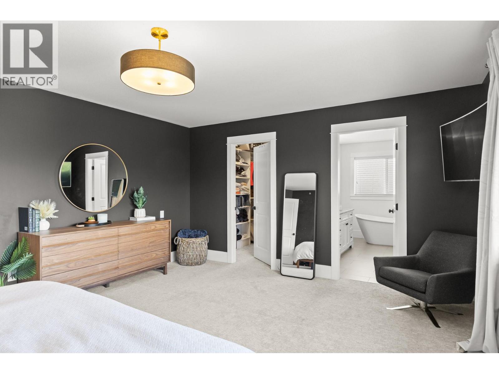#128 515 Wren Place - 27