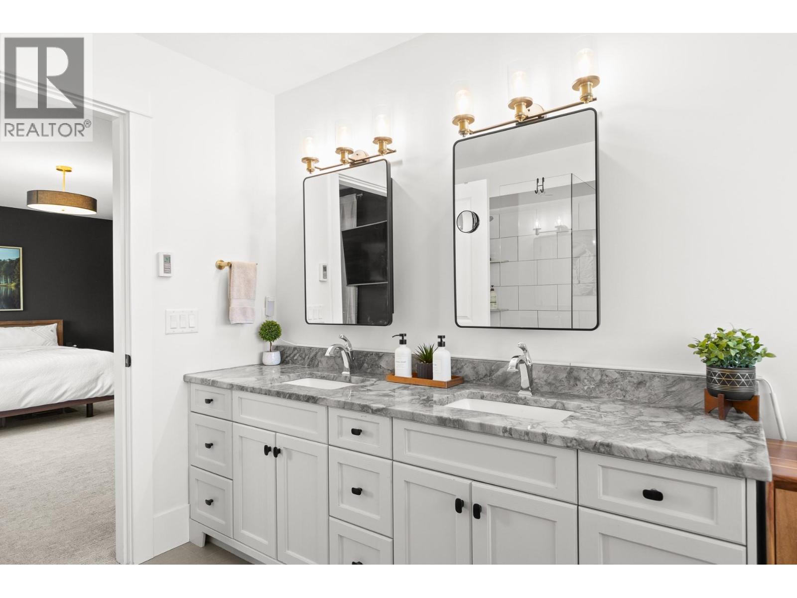 #128 515 Wren Place - 29