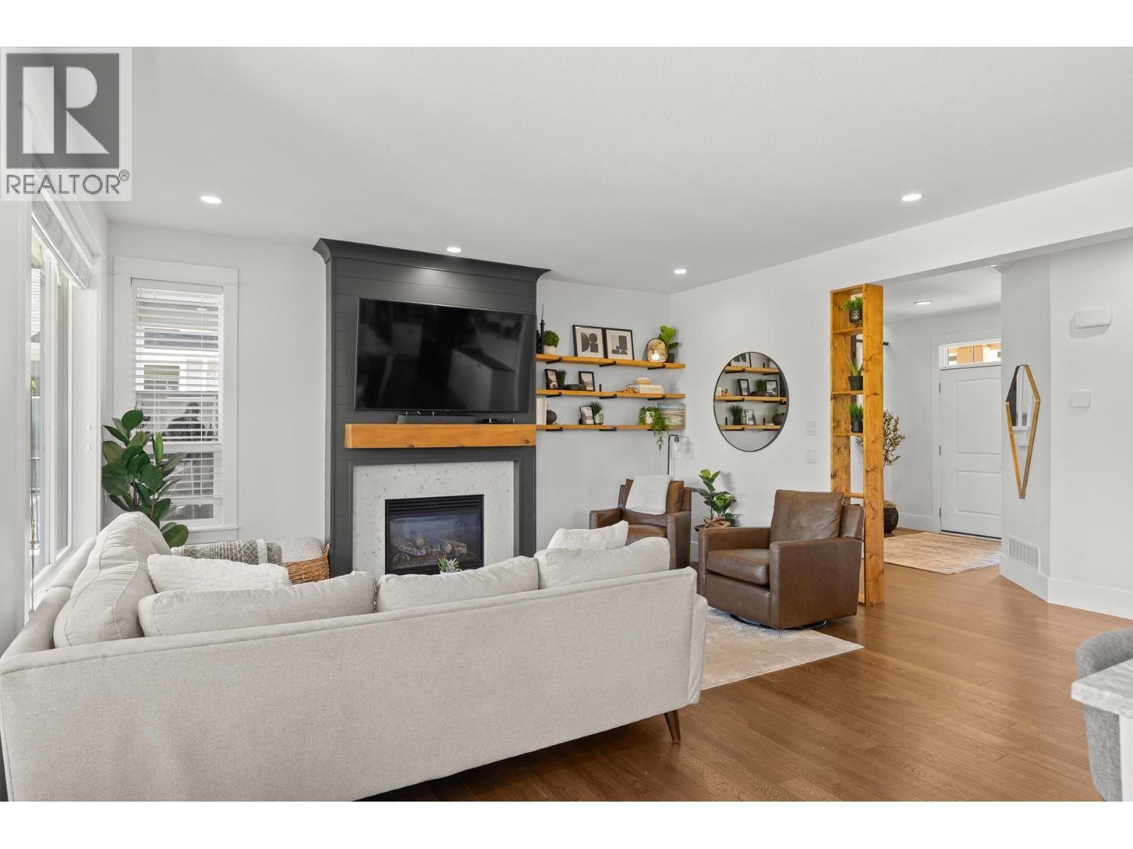 #128 515 Wren Place - 15