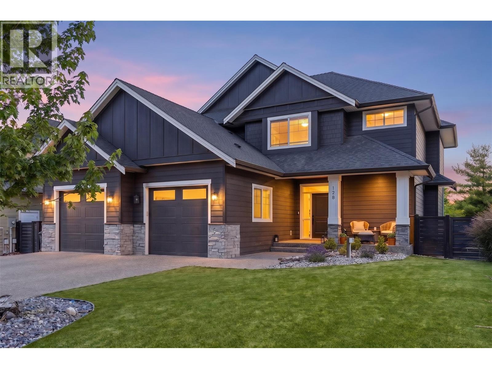 #128 515 Wren Place - 1
