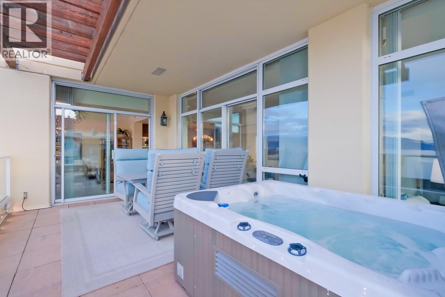 #1501 75 MARTIN Street - 42