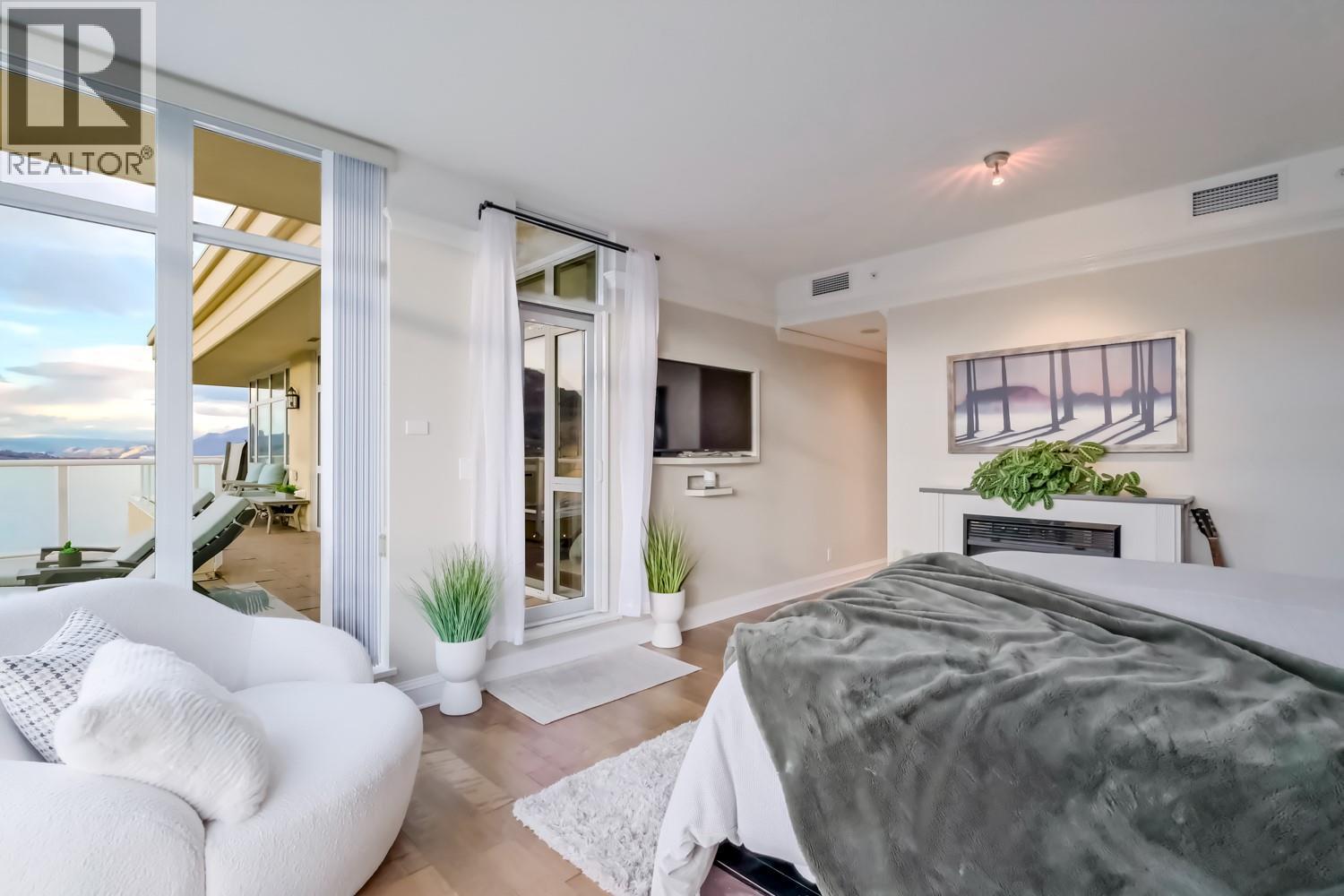 #1501 75 MARTIN Street - 8