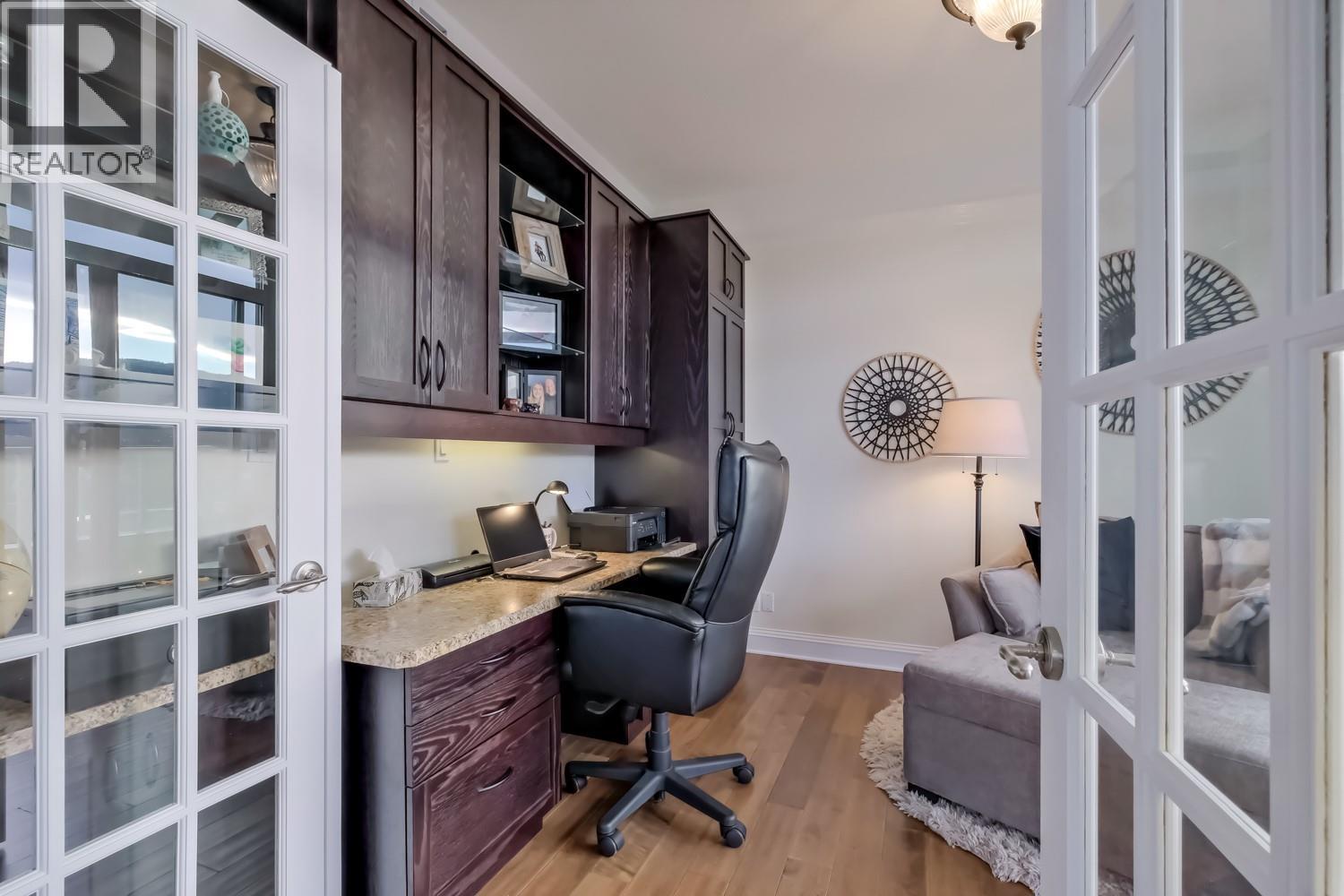 #1501 75 MARTIN Street - 30