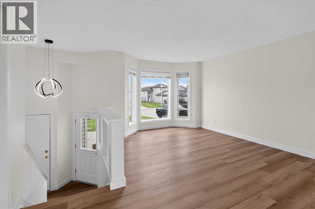 9222 115 Avenue - photo 3