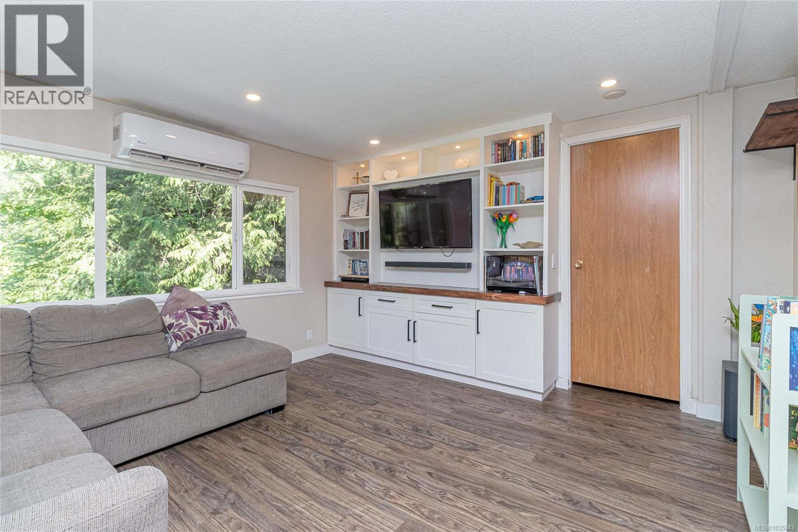 3662 Telegraph Rd - 4