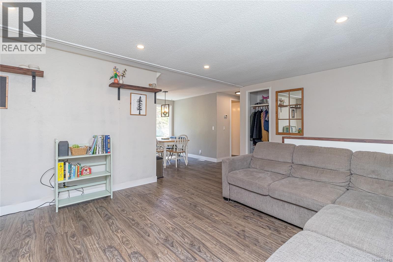 3662 Telegraph Rd - 7