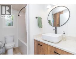 3662 Telegraph Rd, Cobble Hill, BC V0R1L4 Photo 46