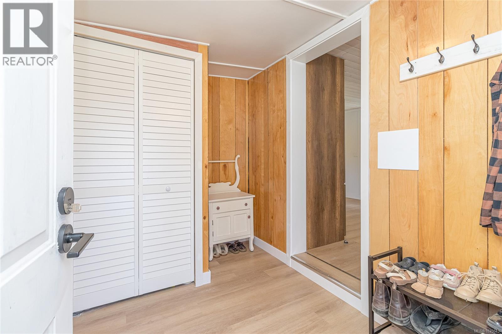 3662 Telegraph Rd - 31