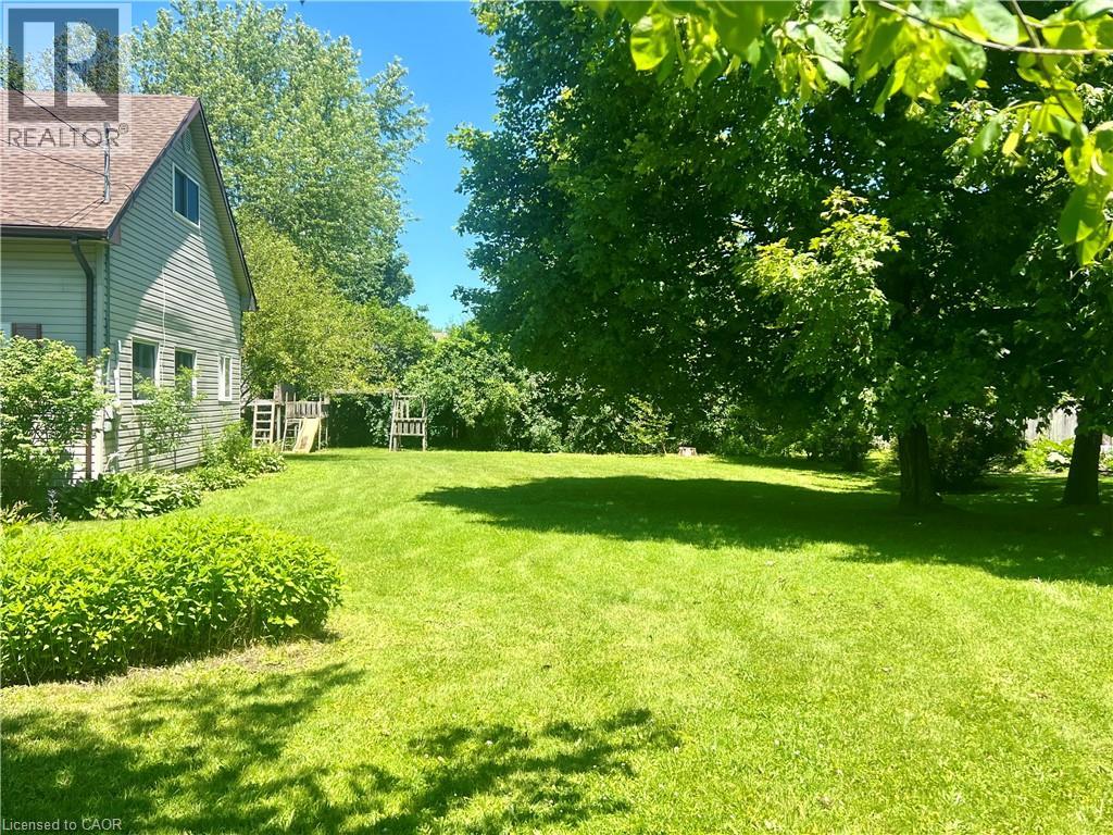 3050 JEWELL Avenue - 2