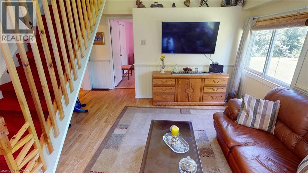 3050 JEWELL Avenue - 6