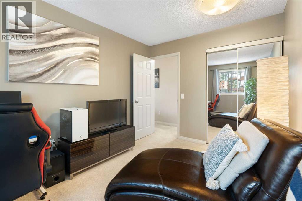 #304 305 25 Avenue SW - 12