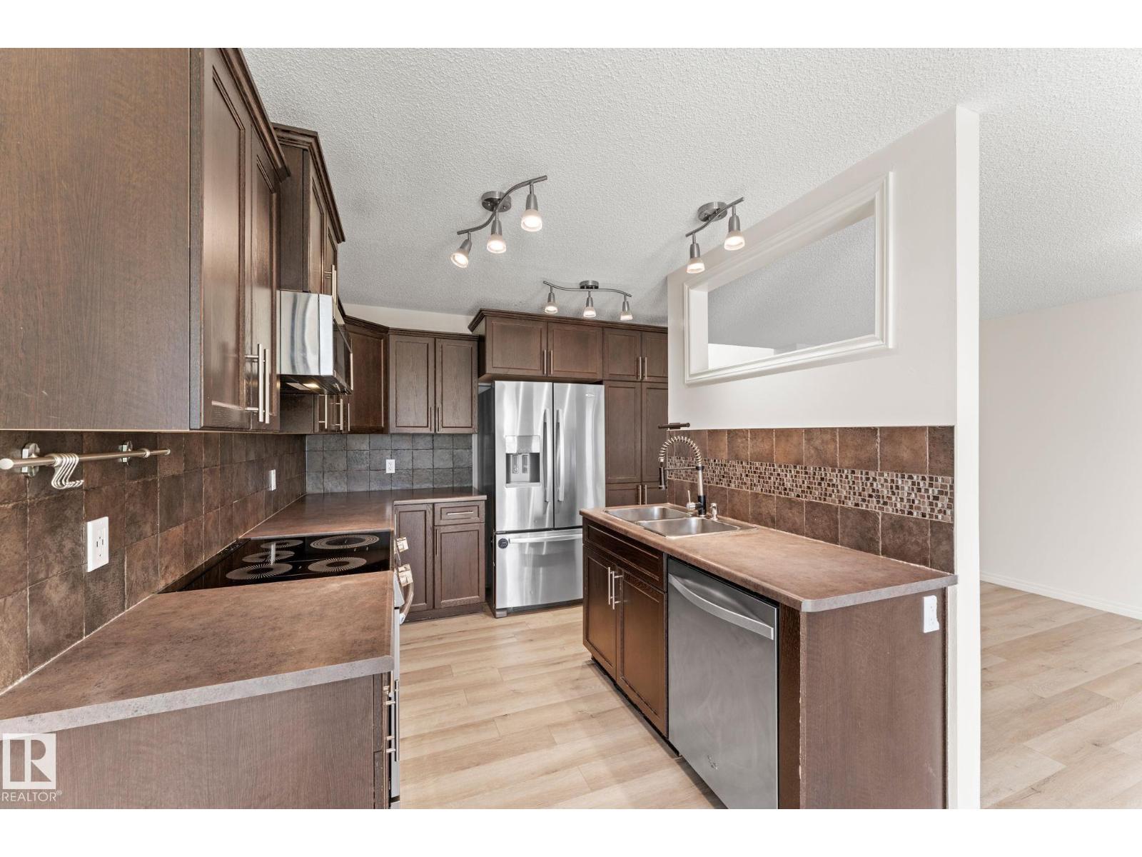 12523 171 AV NW - 14