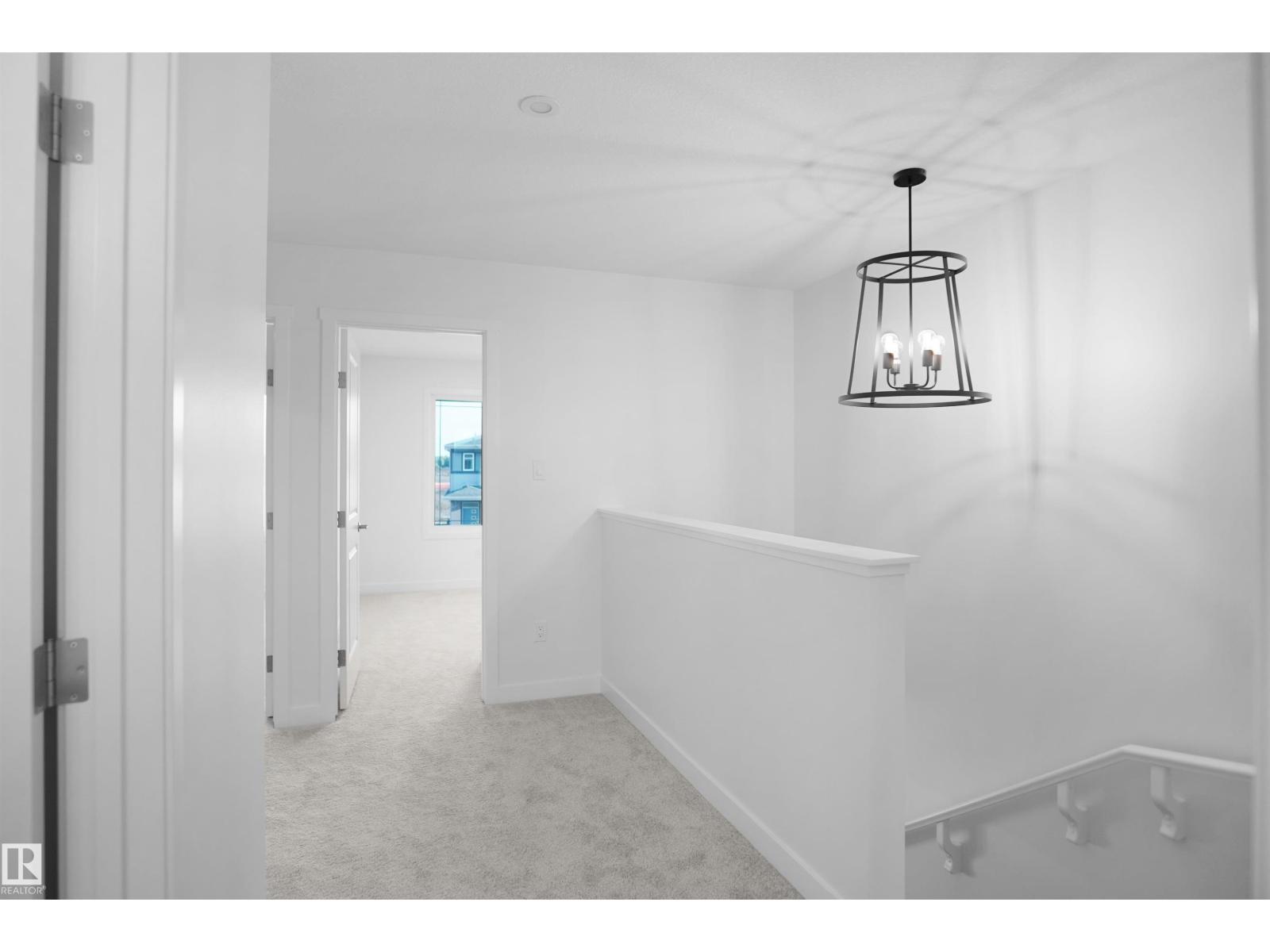 19486 21 AV NW - 22