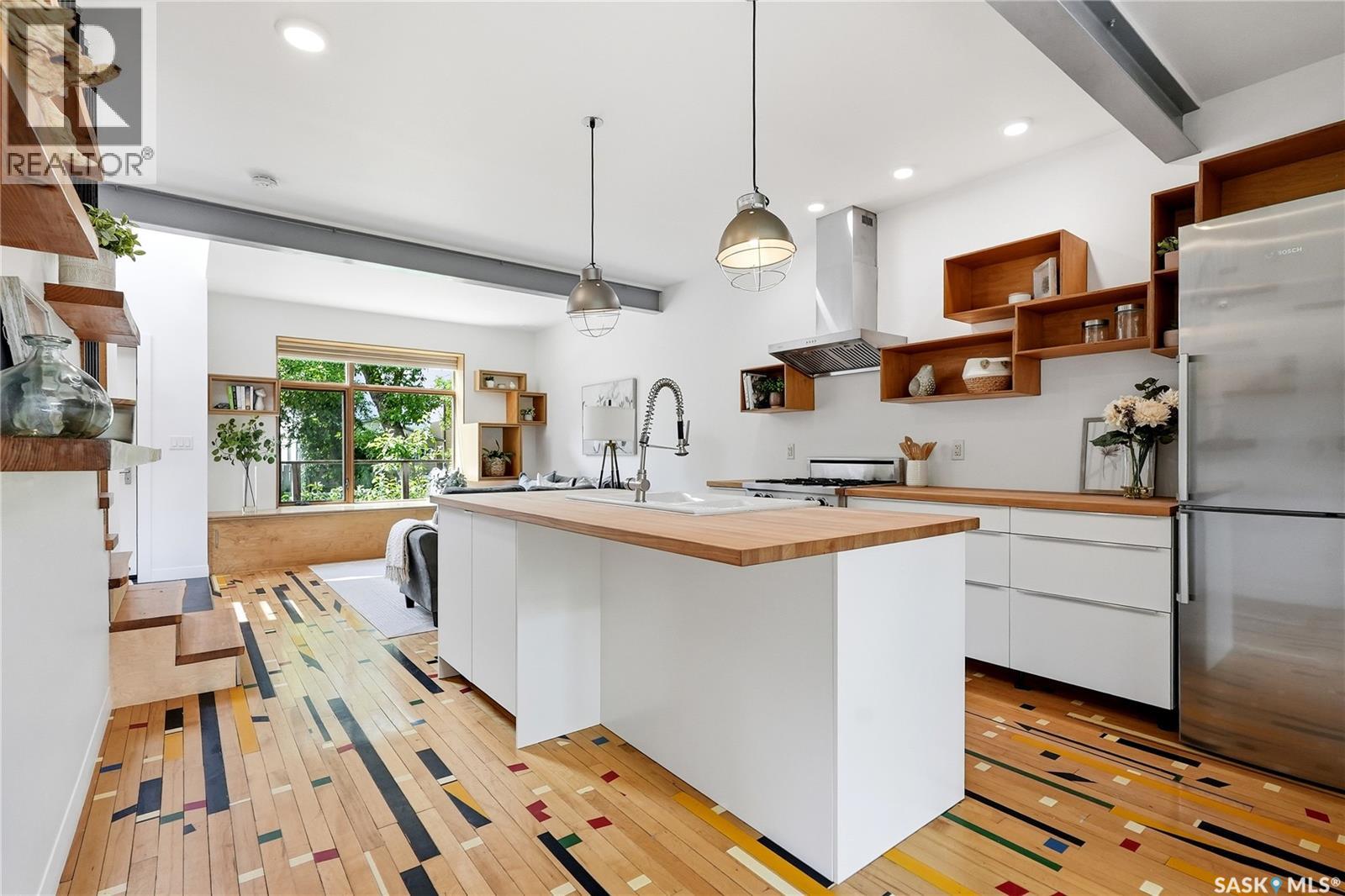 518 G AVENUE S — photo 14