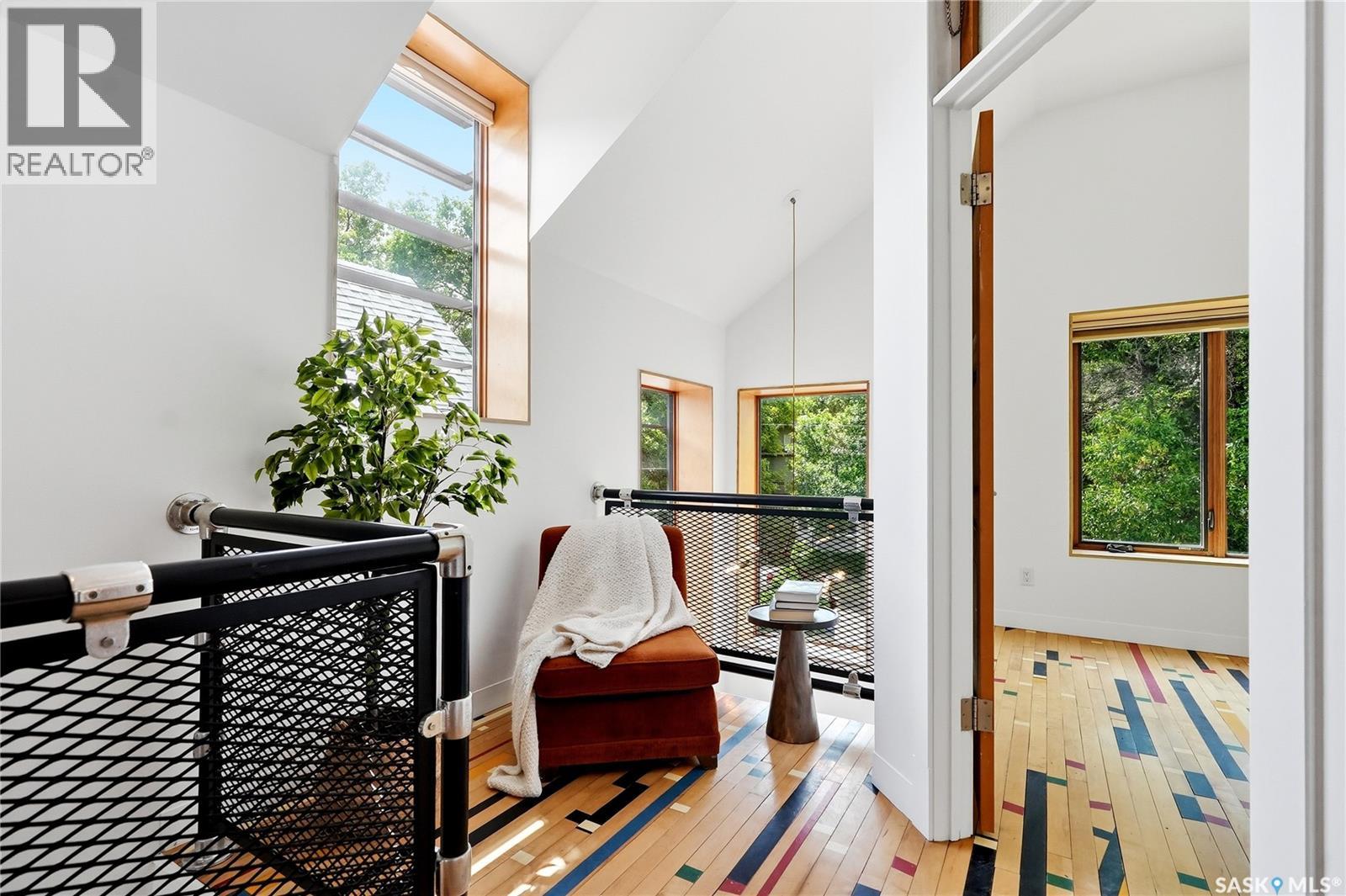 518 G AVENUE S — photo 24