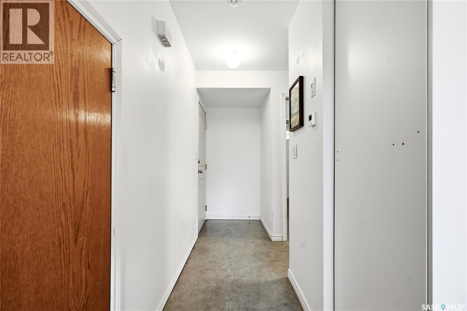 518 G AVENUE S — photo 38