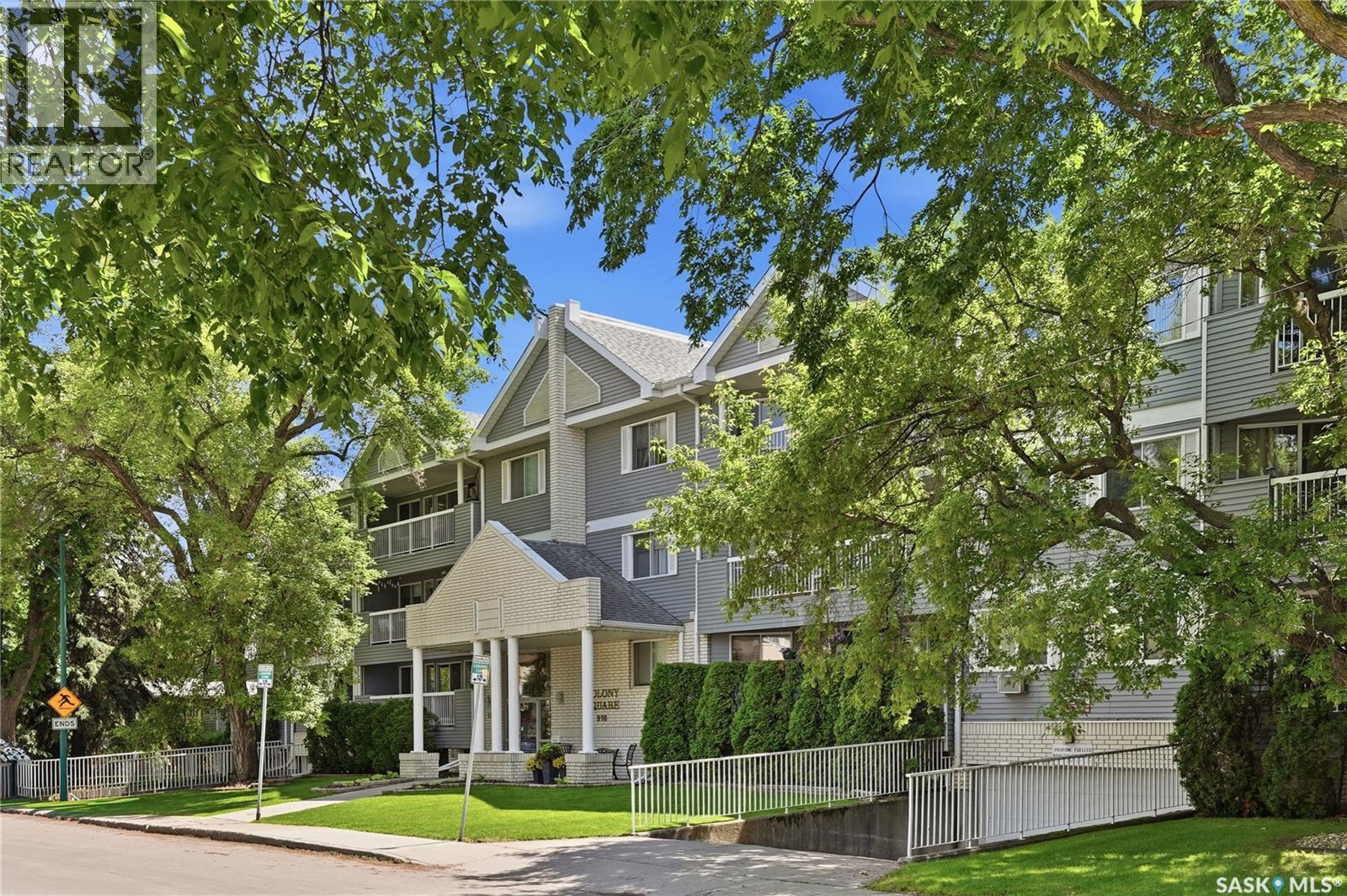#203 910 9th STREET E - 1