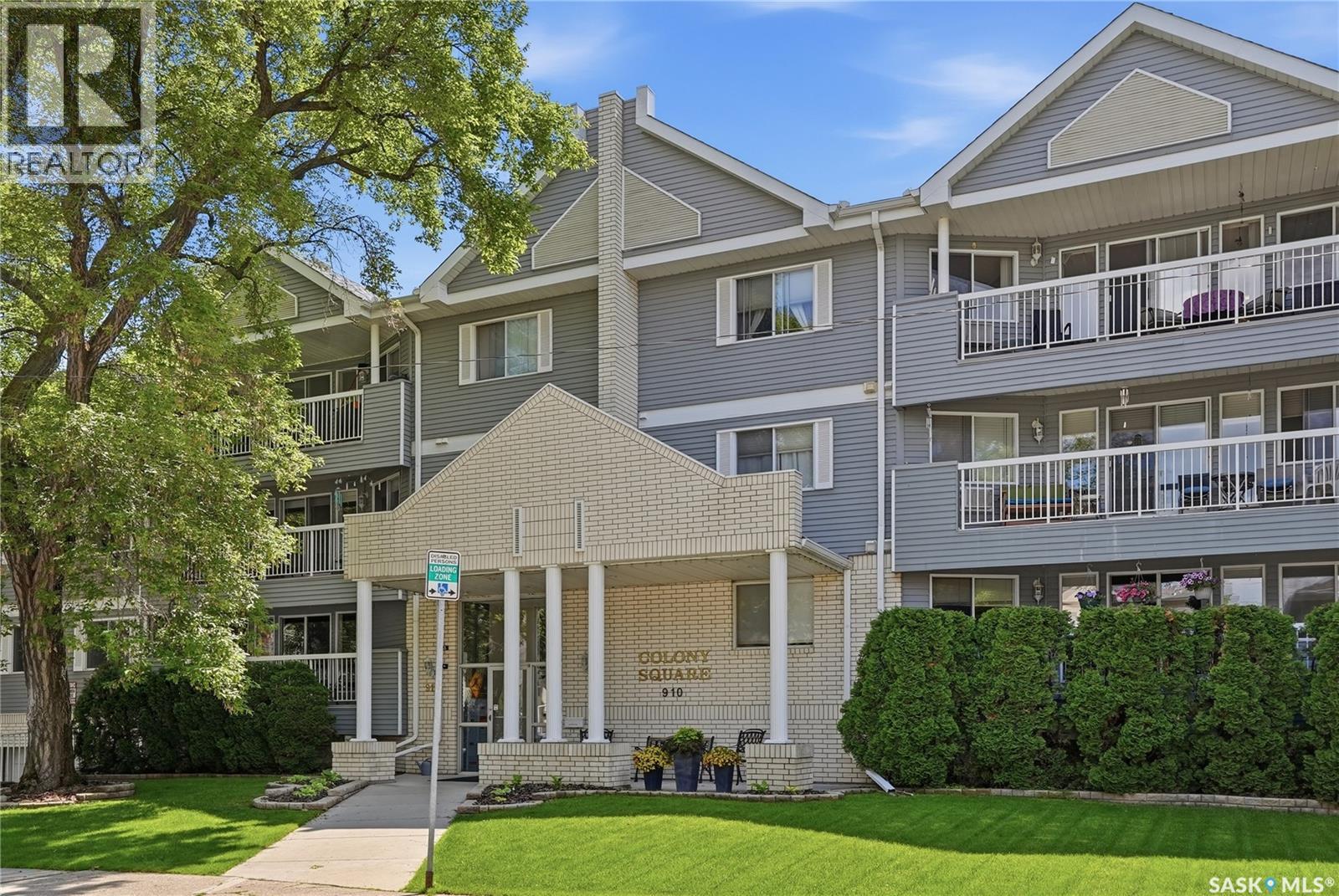 #203 910 9th STREET E - 34