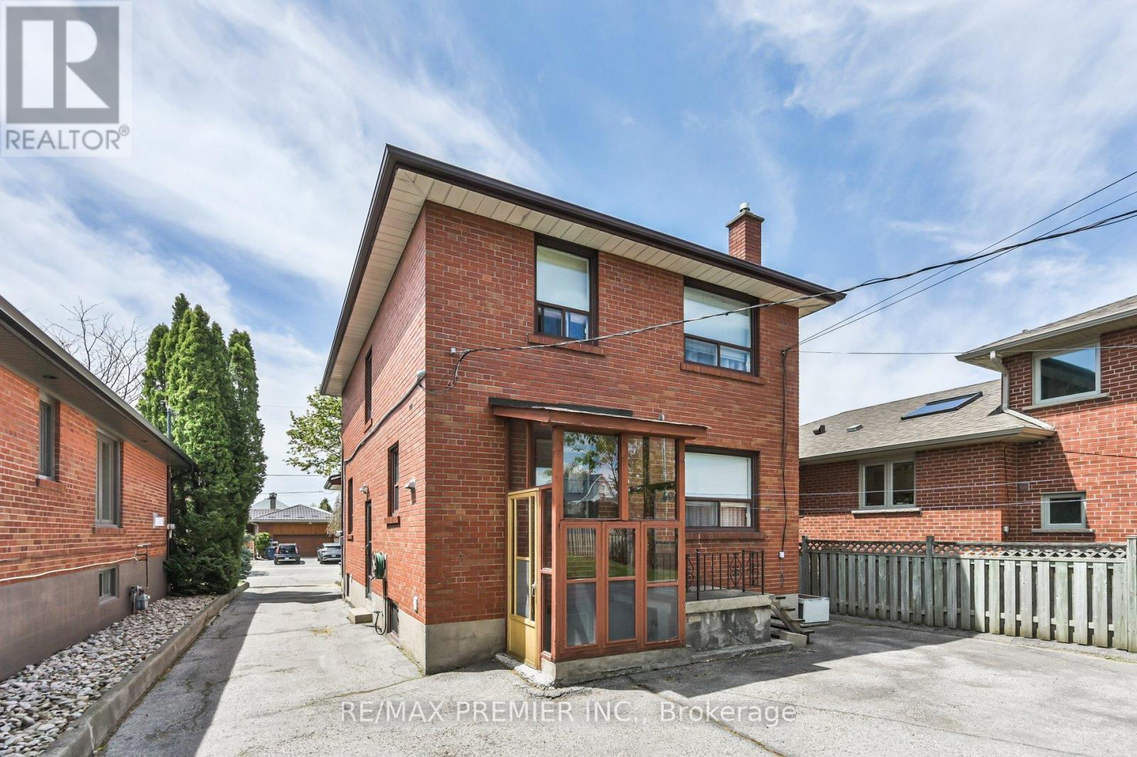 81 MACLEOD STREET - 26
