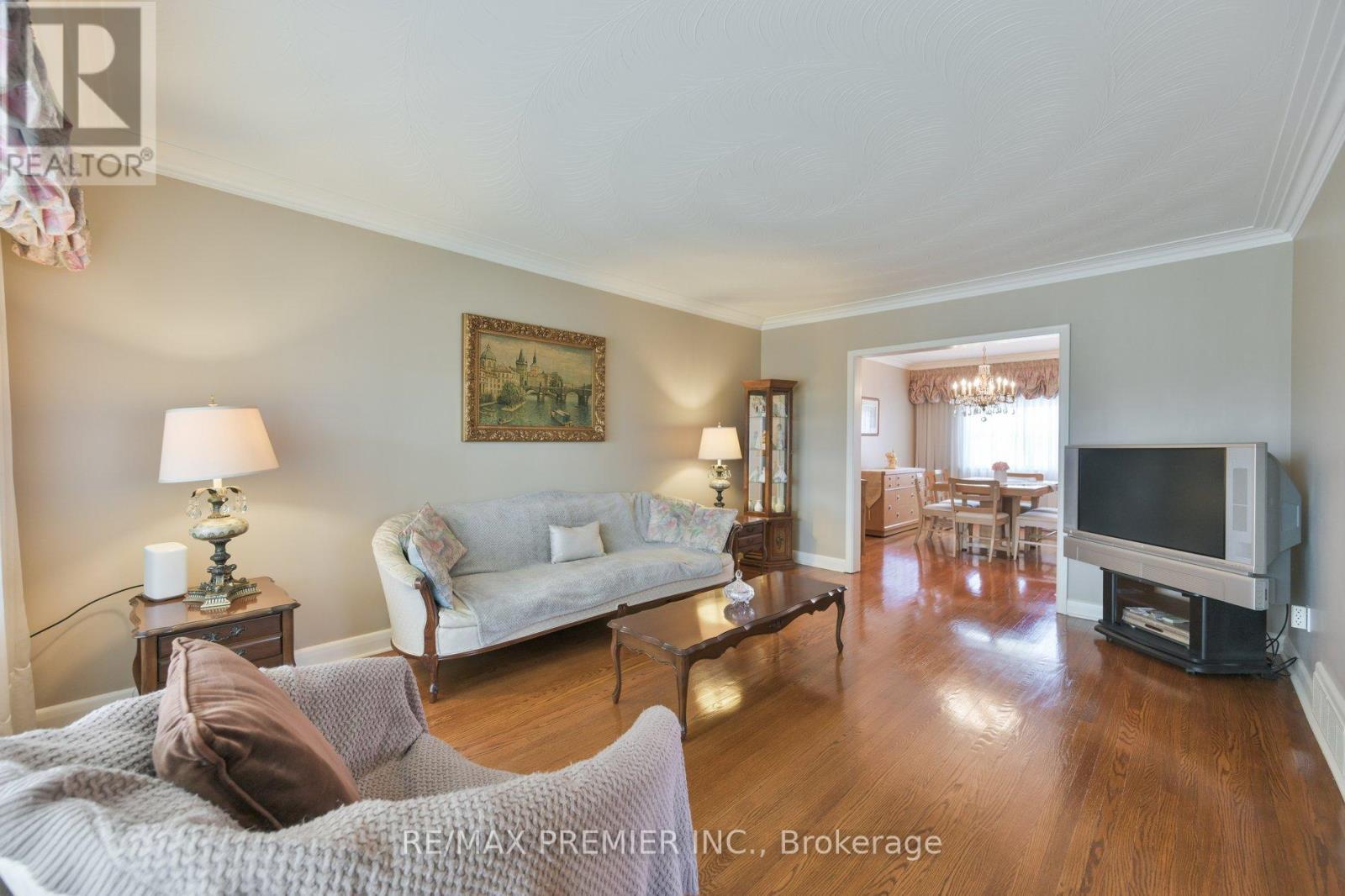 81 MACLEOD STREET - 6
