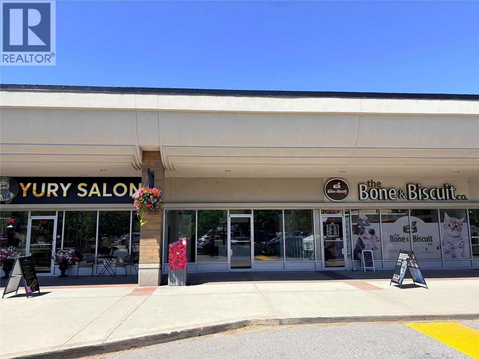 138 1876 Cooper Road, Kelowna