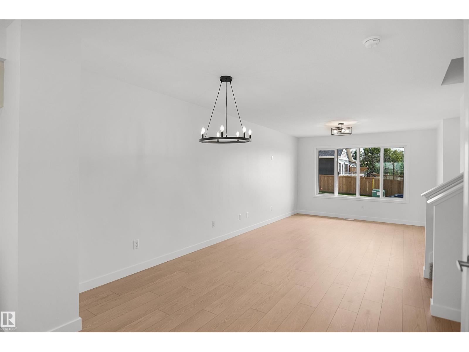 19488 21 AV NW - 9