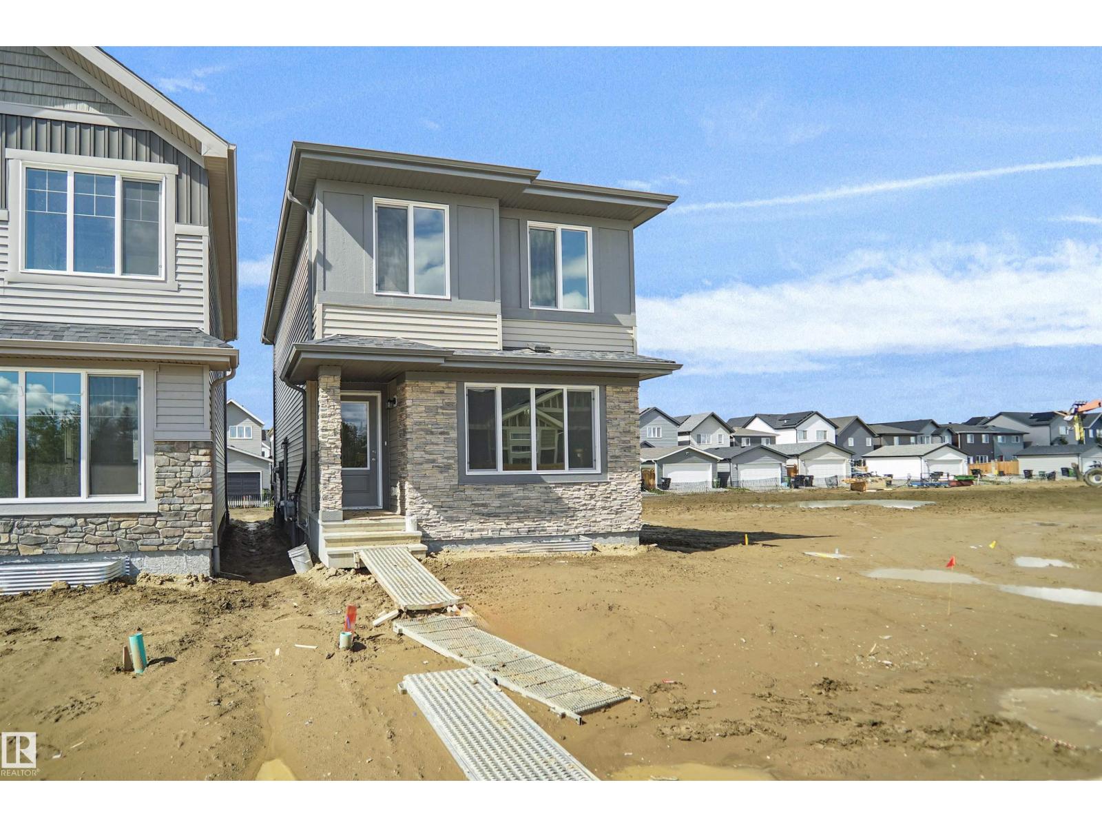 19488 21 AV NW - 2