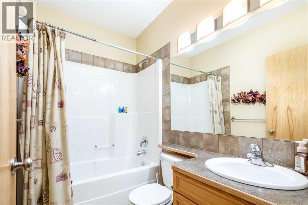 64 Lacey Close - 37