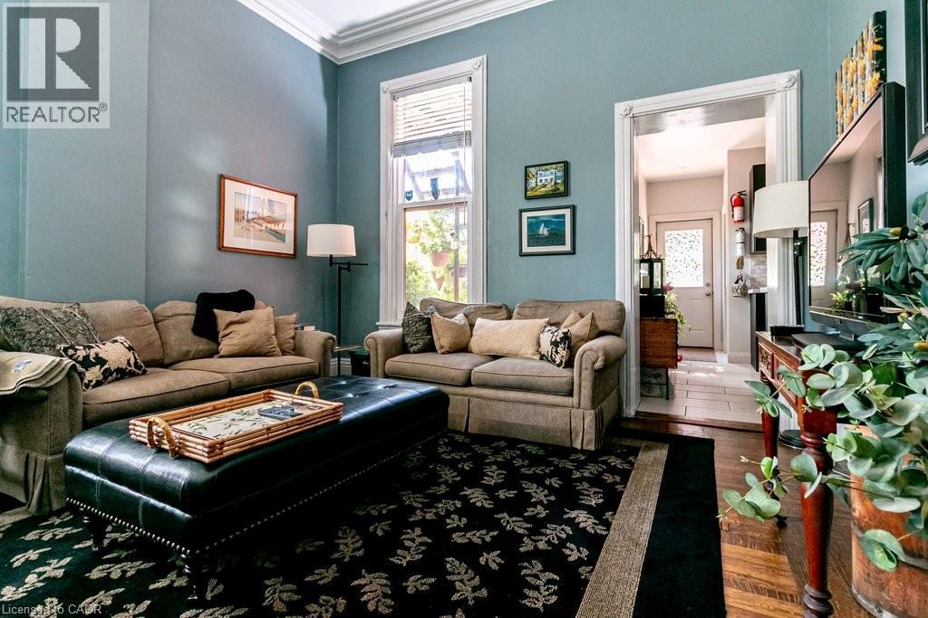 146 FOREST Avenue - Image 39