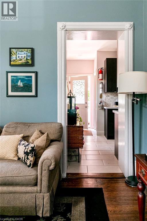 146 FOREST Avenue - 40