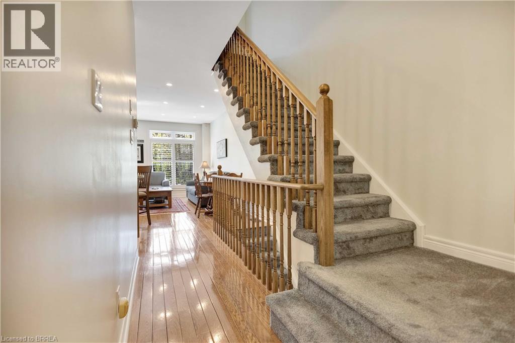 #6 120 BEDDOE Drive - 11