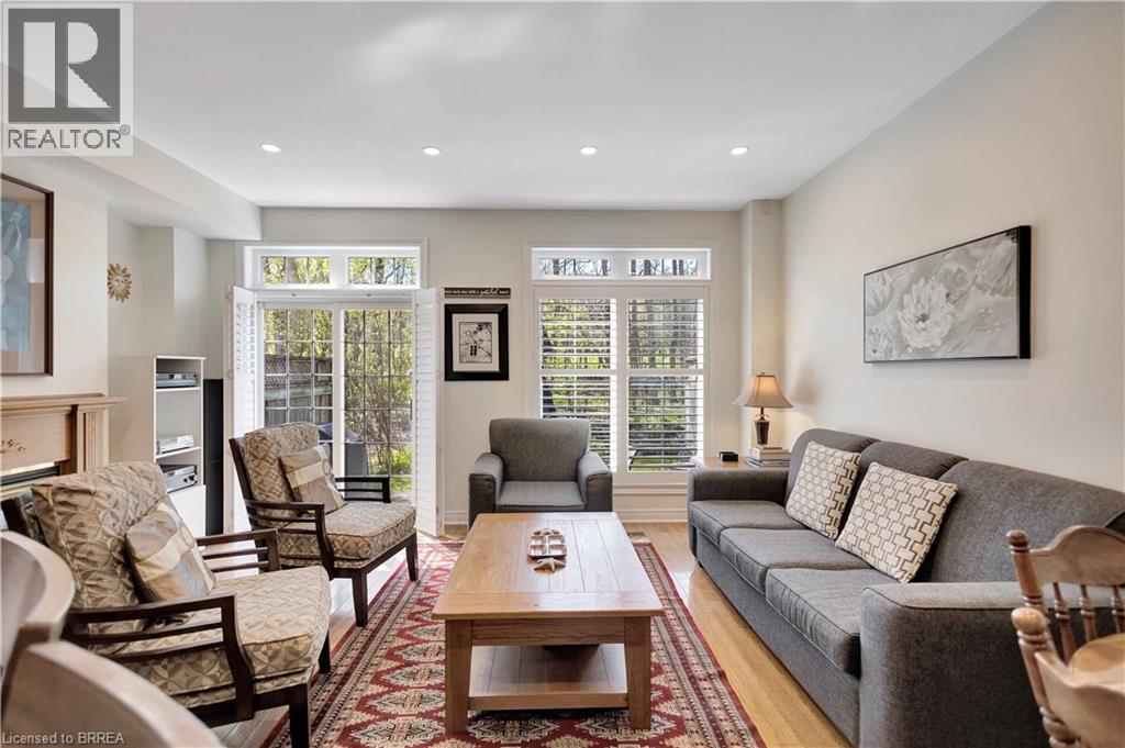 #6 120 BEDDOE Drive - 17