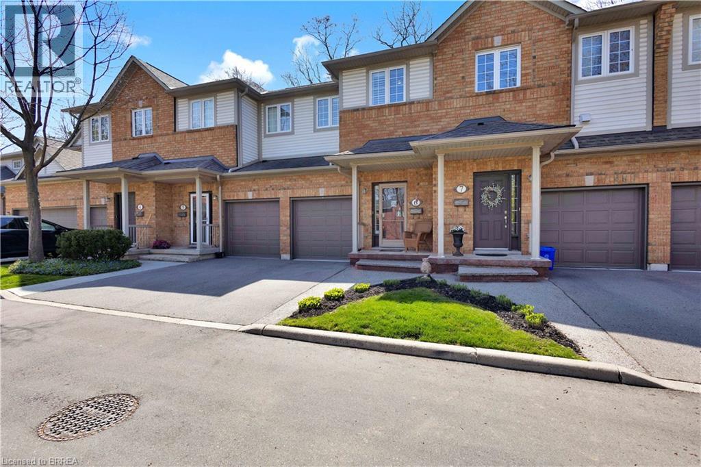#6 120 BEDDOE Drive - 4