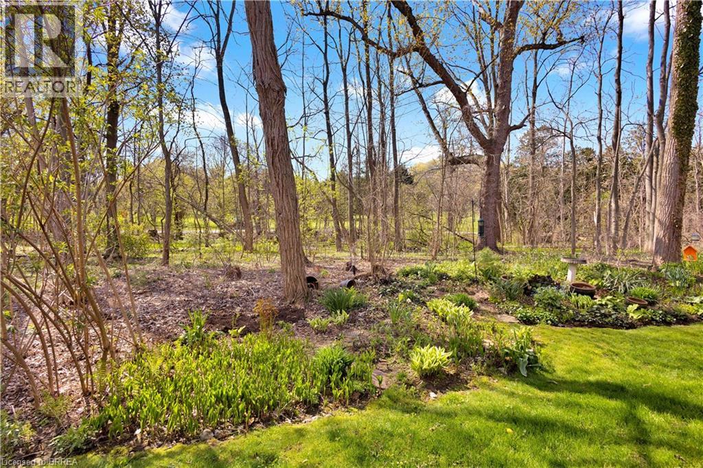 #6 120 BEDDOE Drive - 43