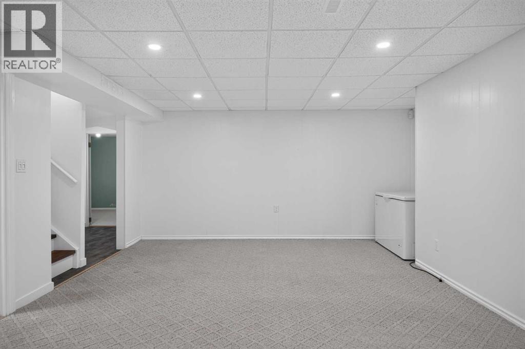 9555 Oakfield Drive SW — photo 31