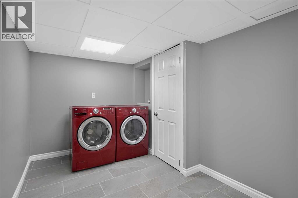 9555 Oakfield Drive SW — photo 37