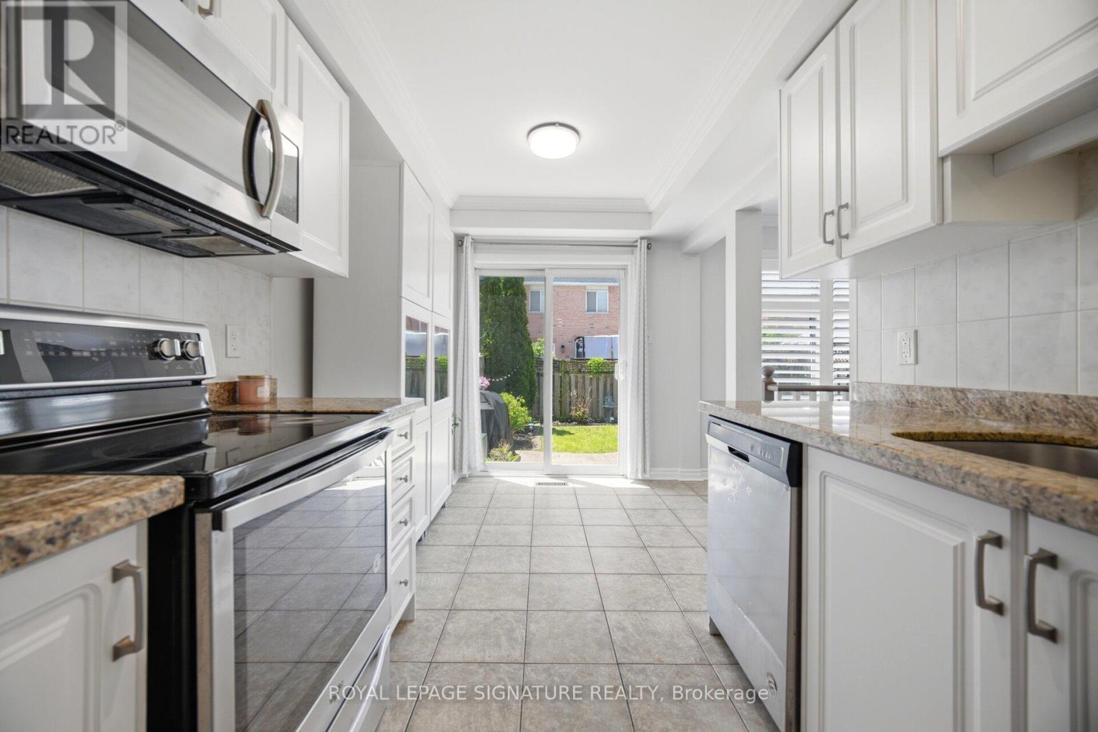 #9 2511 BOROS ROAD - 17