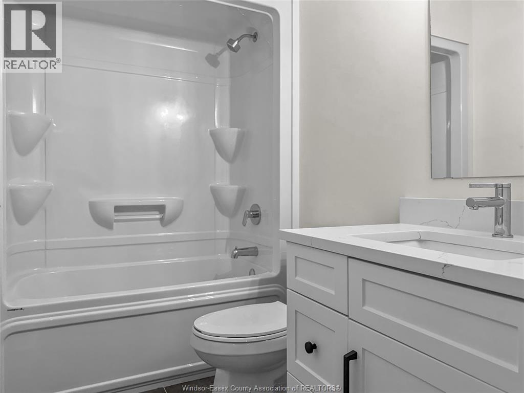 224 MCLELLAN AVENUE - 10