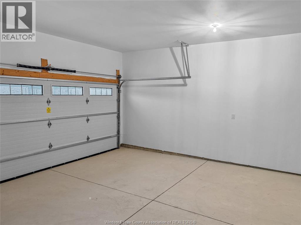 224 MCLELLAN AVENUE - 16