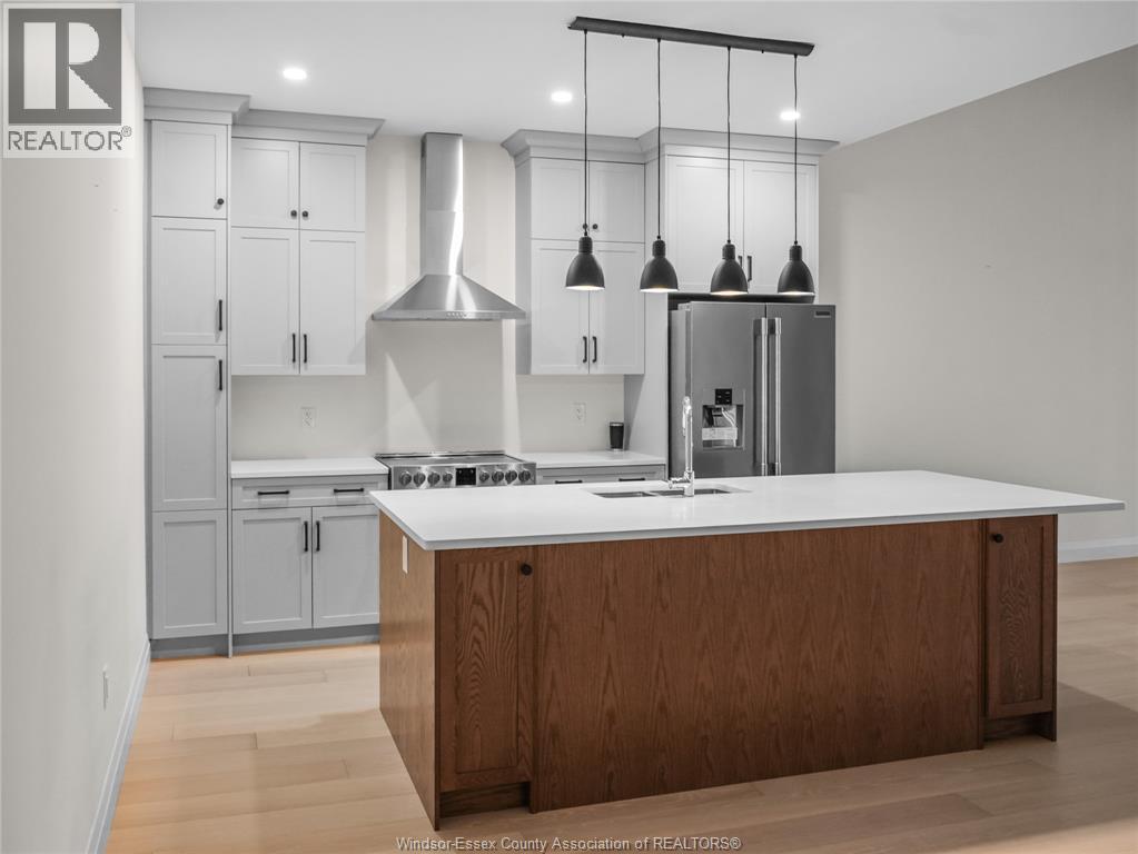 224 MCLELLAN AVENUE - 3