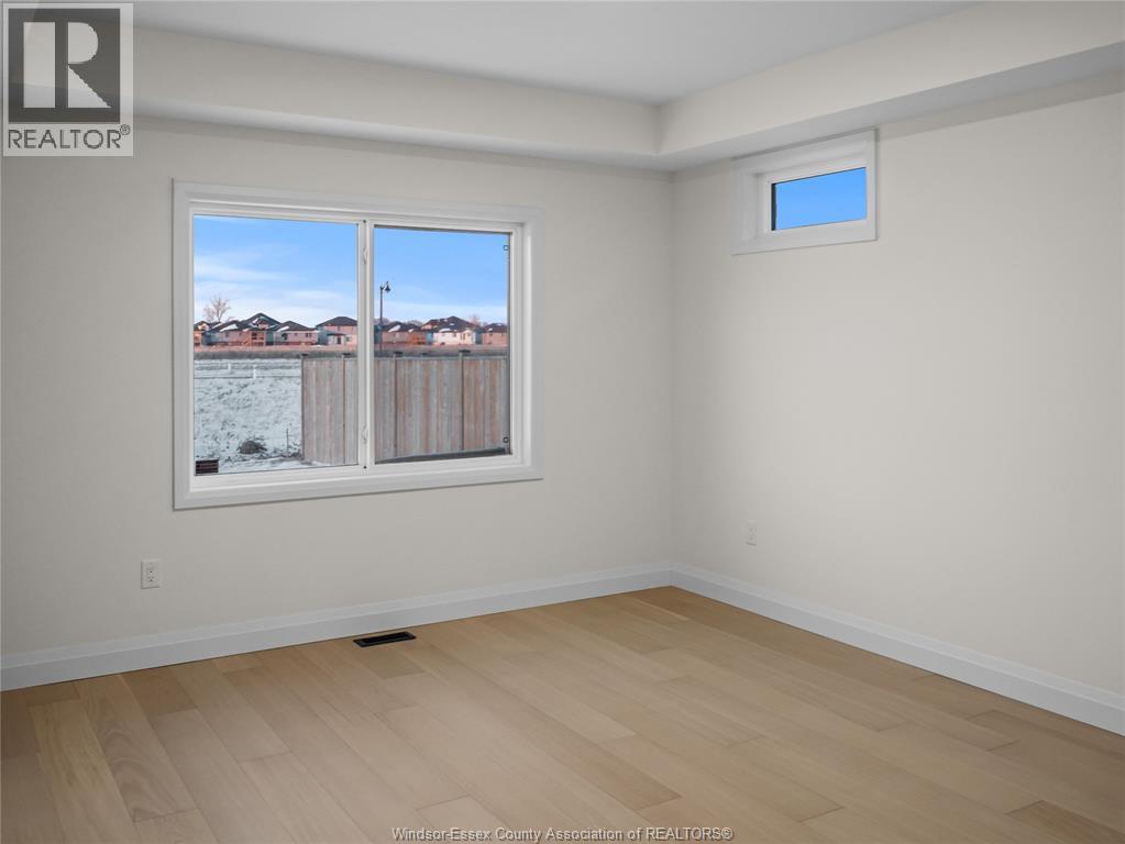 224 MCLELLAN AVENUE - 7