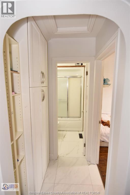 2591 MEIGHEN ROAD - 24