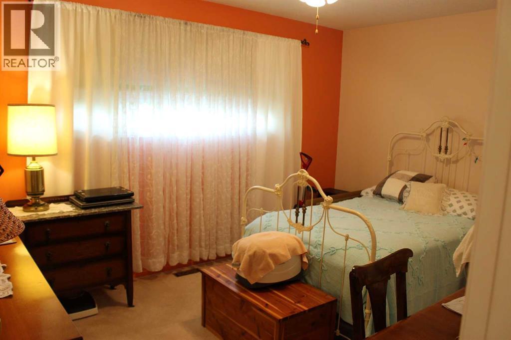 634 Maple Drive — photo 13