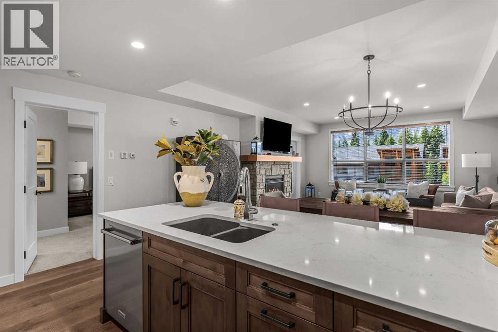 #206 1105 Spring Creek Drive - 19