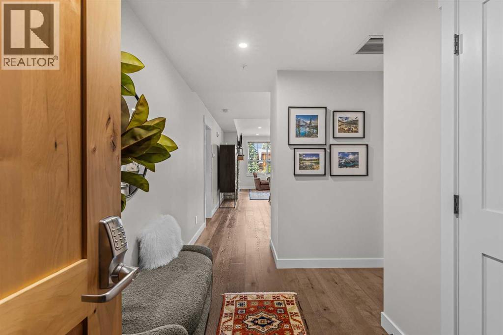 #206 1105 Spring Creek Drive - 33