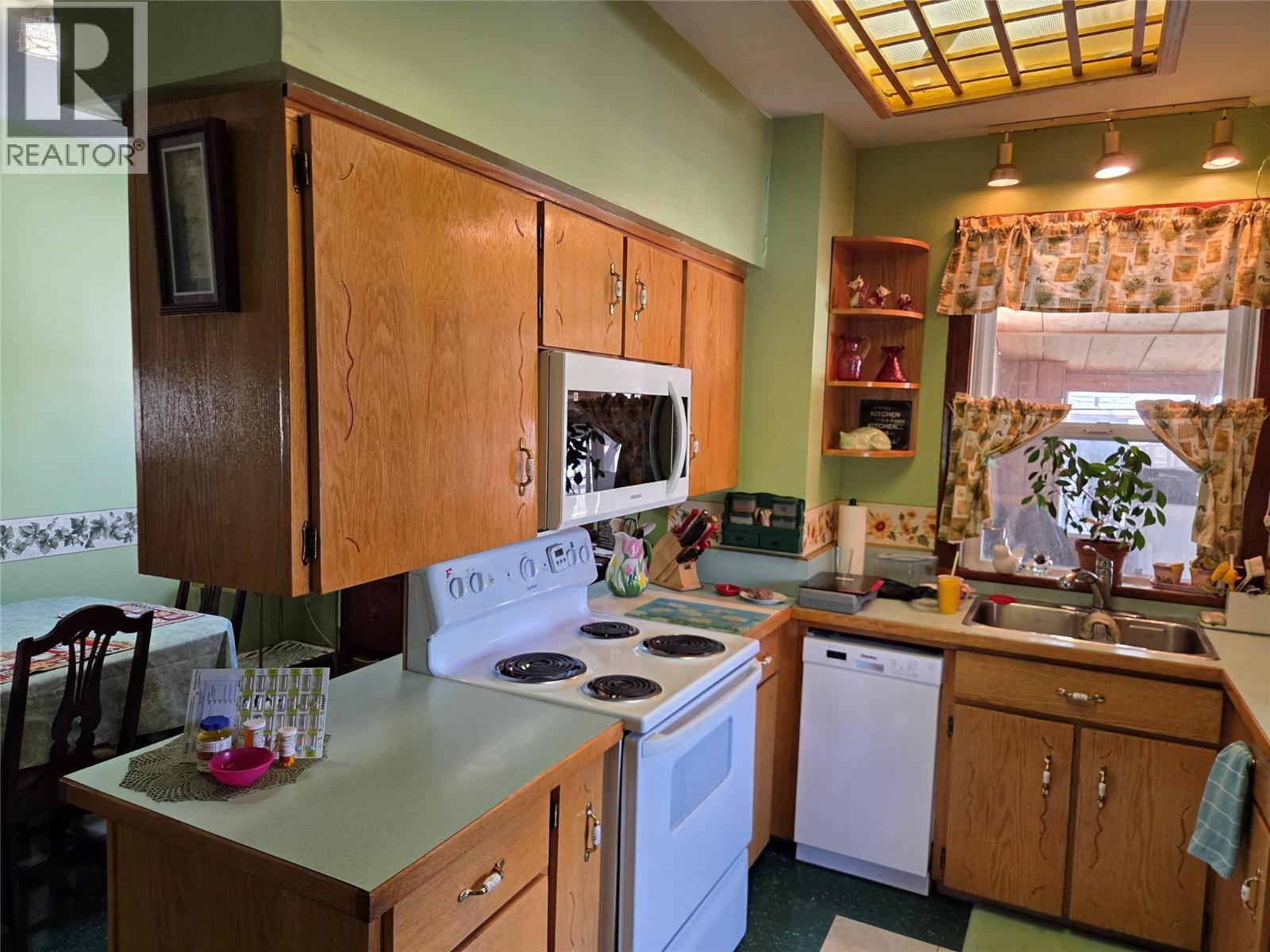 110 9th Avenue - 3