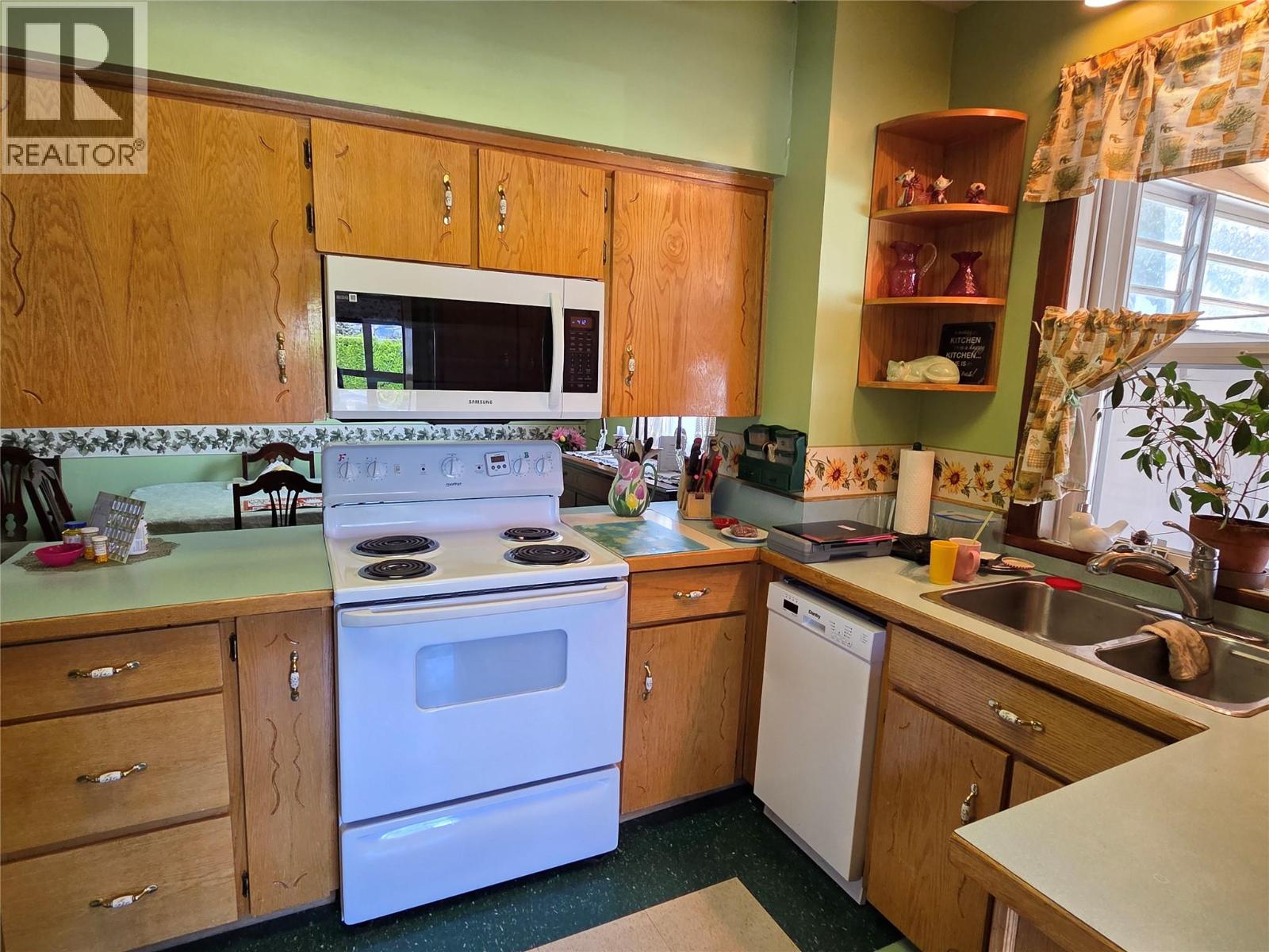 110 9th Avenue - 4