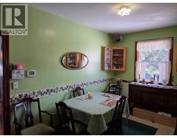 Living room - 110 9th Avenue, Keremeos, BC V0X1N3 Photo 6