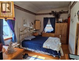 110 9th Avenue, Keremeos, BC V0X1N3 Photo 12